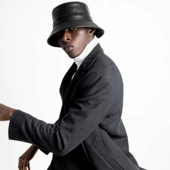 WILSON Leather M. Julian Black Bucket Hat Size Large - Picture 1 of 9